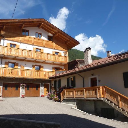 Ferienwohnung Casa Dorich Pozza di Fassa Exterior foto