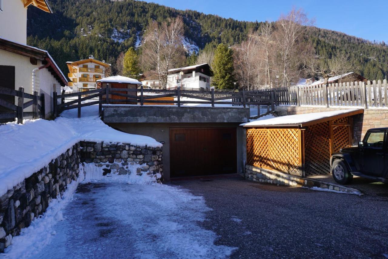 Ferienwohnung Casa Dorich Pozza di Fassa Exterior foto