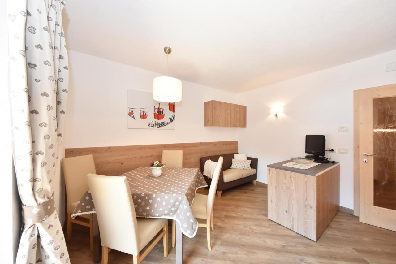Ferienwohnung Casa Dorich Pozza di Fassa Exterior foto